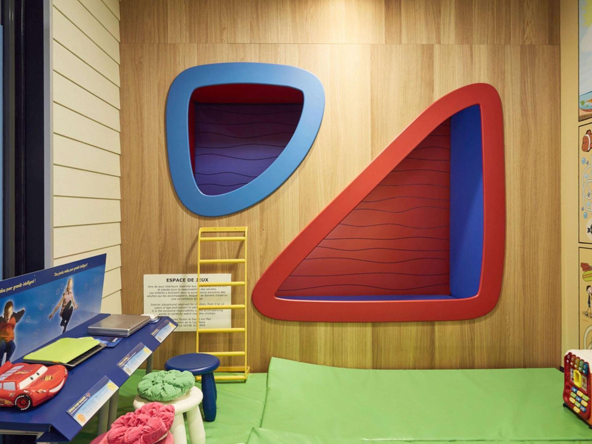 Ibis Styles Toulon La Seyne Sur Mer Εξωτερικό φωτογραφία