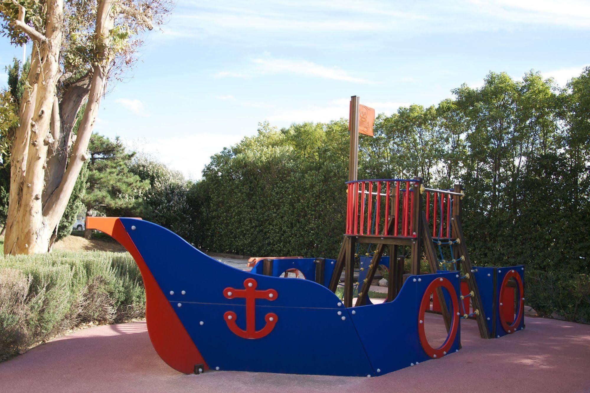 Ibis Styles Toulon La Seyne Sur Mer Εξωτερικό φωτογραφία